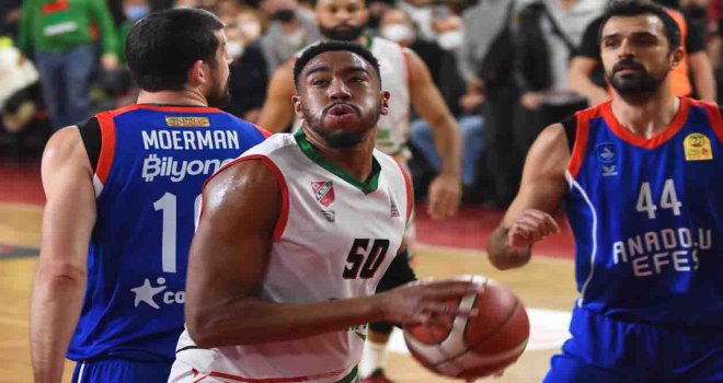 Pınar Karşıyaka, Anadolu Efes'e şans tanımadı