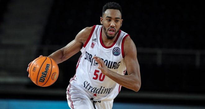 Pınar Karşıyaka BasketballCL ve Fransa MVP'sini aldı