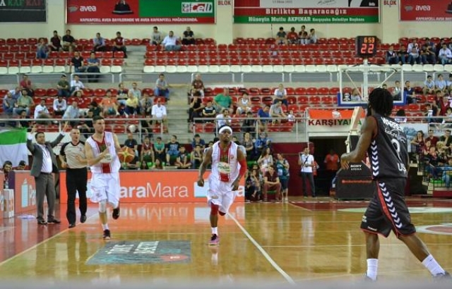 Pınar Karşıyaka başladığı gibi bitirdi