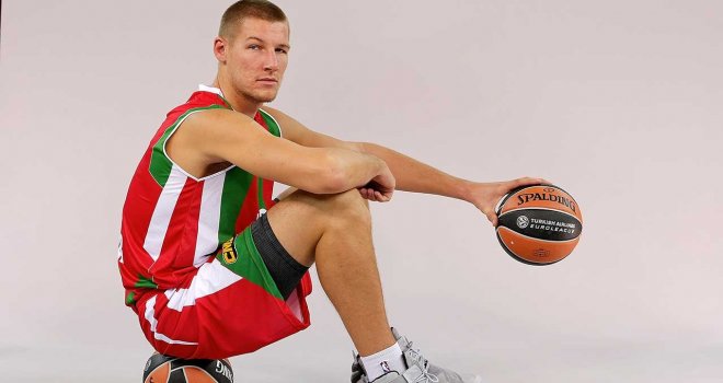 Pınar Karşıyaka, Iverson'la devam edecek