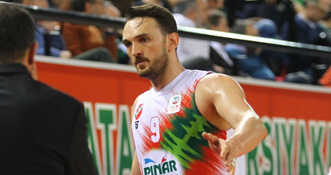 Pınar Karşıyaka Semih Erden ile yeniledi