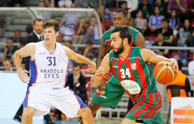 Pınar Karşıyaka seride eşitliği sağladı