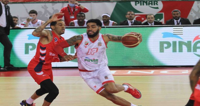 Pınar Karşıyaka son saniyede... 