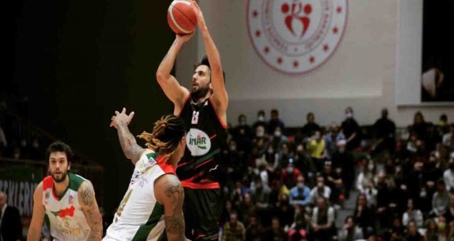 Pınar Karşıyaka, Yalova'dan galibiyetle döndü