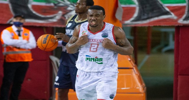 Pınar Karşıyaka'da bir ayrılık daha