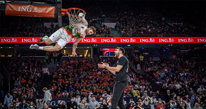 Pınar Karşıyaka'dan Bursaspor'a 