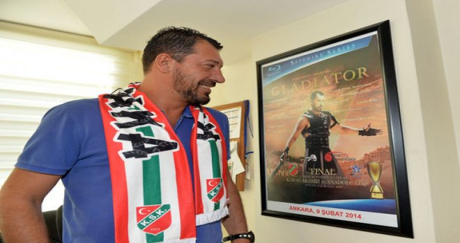 Pınar Karşıyaka'dan Sarıca'ya teşekkür