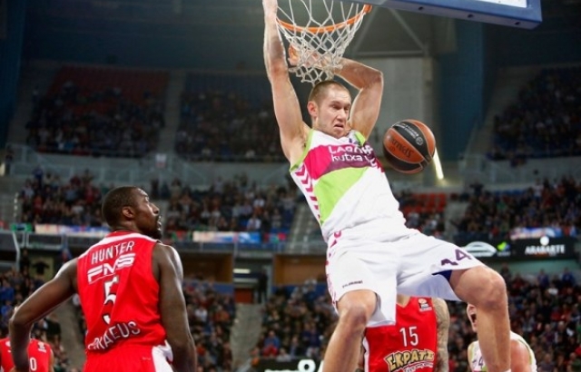 Pınar Karşıyaka'ya Iverson'dan kötü haber