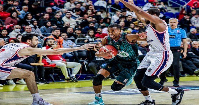 Pınar KSK'den hakemlere tepki...