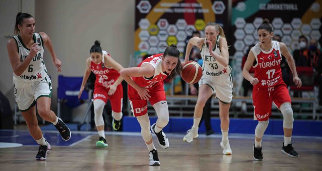 Potanın Perileri, Litvanya'yı yendi