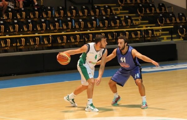 Royal Halı Gaziantep, Darüşşafaka Doğuş'u yendi