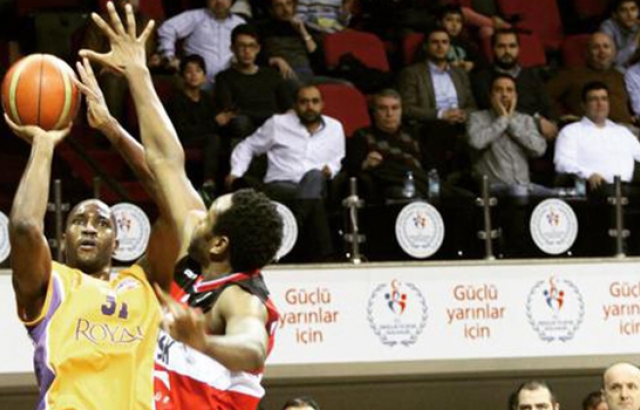 Royal Halı Gaziantep, Eskişehir'e izin vermedi