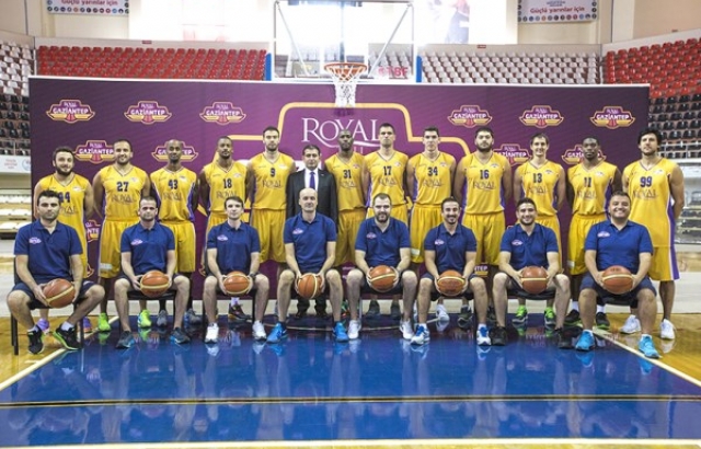 Royal Halı Gaziantep sakatlıklardan yana dertli