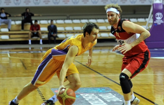 Royal Halı Gaziantep'te galibiyet sevinci