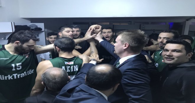 Sakarya Büyükşehir Belediyespor, Afyon engelini aştı