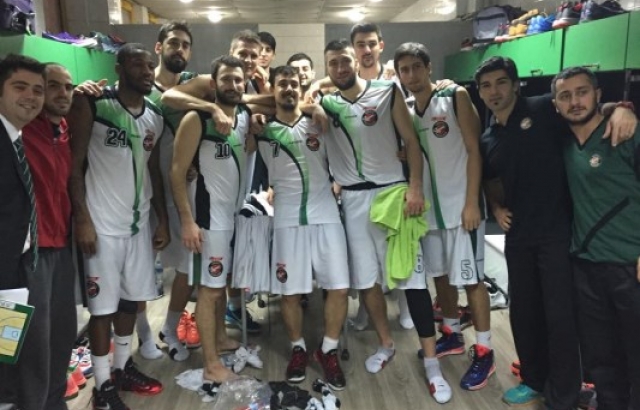 Sakarya Büyükşehir, Final engelini aştı