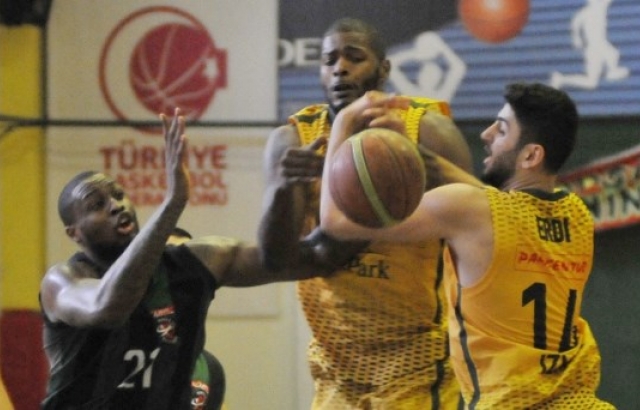 Sakarya Büyükşehir, Gelişim'i geçti