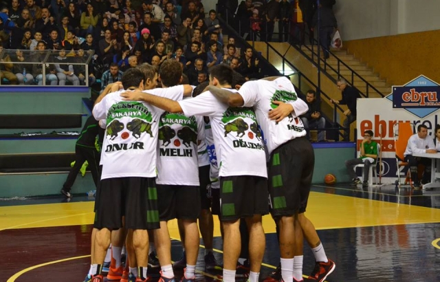 Sakarya Büyükşehir, İstanbul DSİ engelini aştı