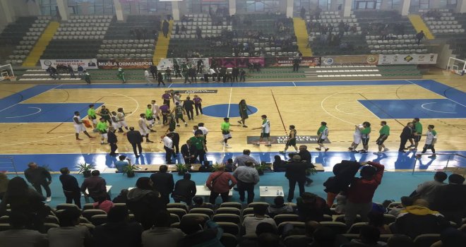 Sakarya Büyükşehir'den Muğla'da kolay galibiyet