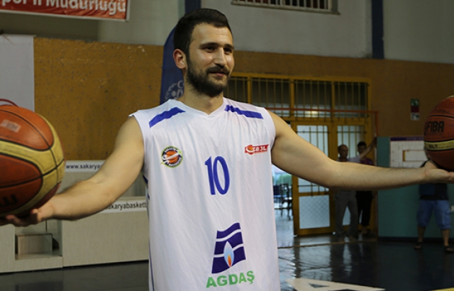 Sakarya Büyükşehir'den Tofaş'a