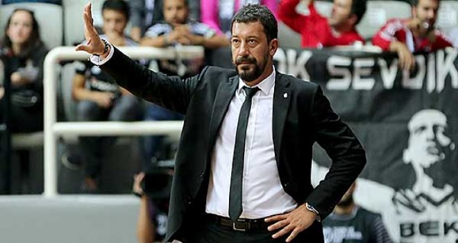 Sarıca: Bizim yine sahada her maçı kazanacak bir takımımız olacak