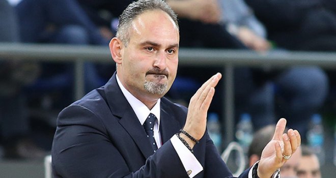 Selçuk Ernak: ''Bir mağlubiyet aldık ama buna üzülecek vaktimiz yok''