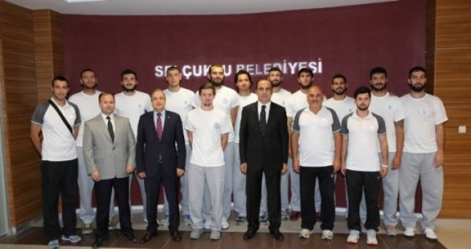 Selçuklu Belediyespor başkanı ziyaret etti.