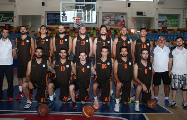 Selçuklu Belediyespor kadrosunu oluşturdu.