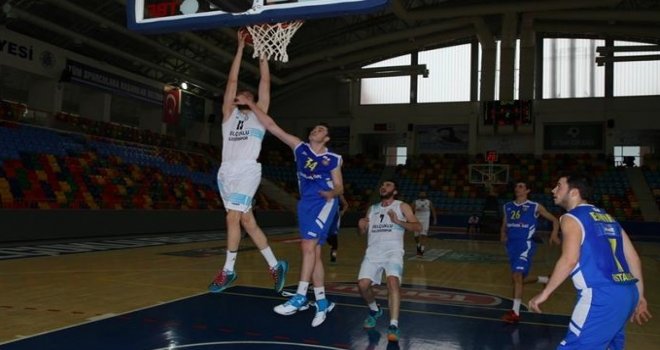 Selçuklu Belediyespor, Sigortam Net Yeşilyurt'u eledi