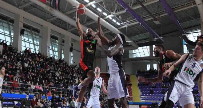 Semt77 Yalovaspor Afyon'da farklı kazandı