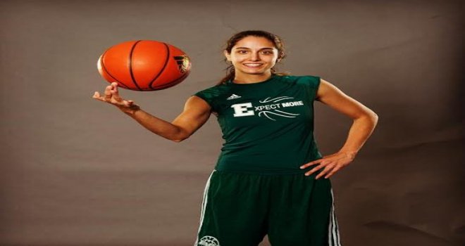 Sera Özelçi?ye Onur Ödülü