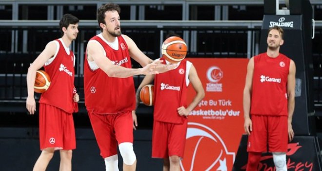 Setaç Şanlı: A Milli Takım kadrosunda yer almak benim için çok özel bir duygu