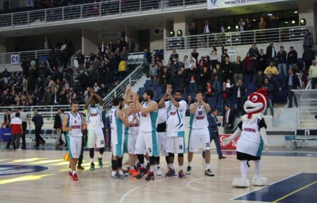 Sinpaş Denizli Basket, Akhisar'da galip