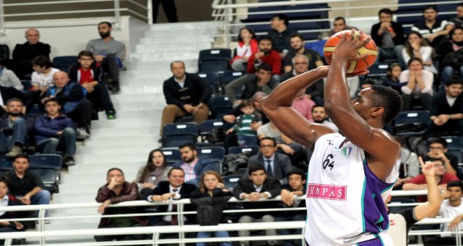 Sinpaş Denizli Basket, Bandırma Kırmızı'ya takılmadı