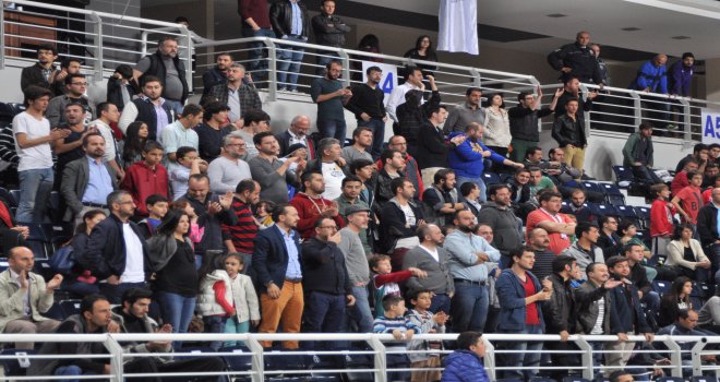 Sinpaş Denizli Basket taraftar patlaması bekliyor
