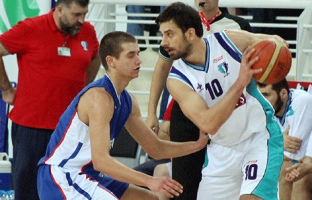 Sinpaş Denizli Basket'ten Afyon Belediyespor'a