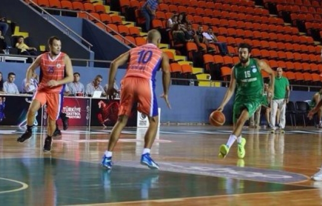 Sinpaş Denizli Basket'ten transfer