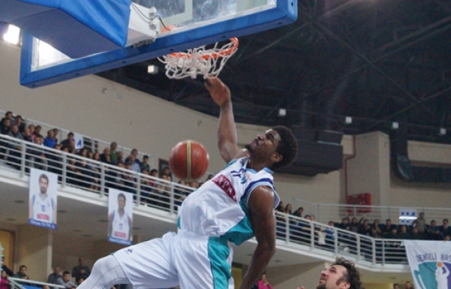 Sinpaş Denizli, Tüyap Büyükçekmece'yi Eldridge ile devirdi