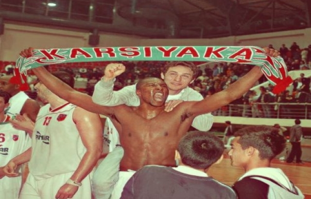 Slaughter: Karşıyaka taraftarını unutamadım