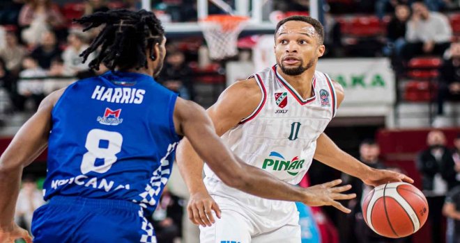 Son saniyede Pınar Karşıyaka...