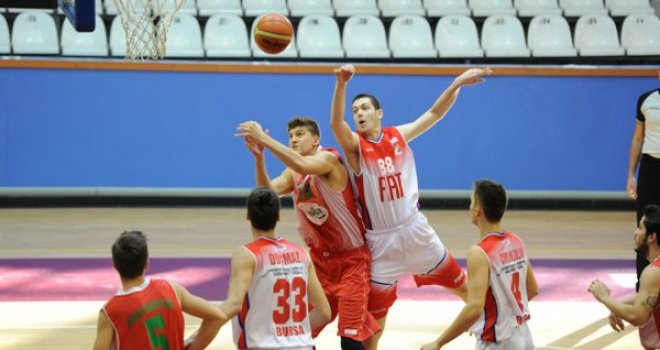 Son topa kadar mücadeleden Tofaş Gelişim galip çıktı