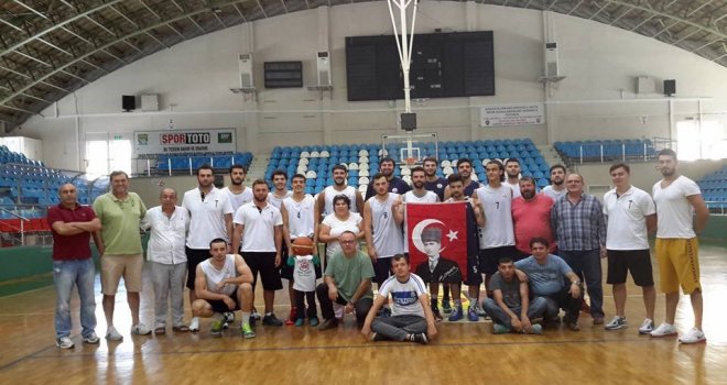 Taraftarlardan Trakya Üniversitesi Meriçspor'a ziyaret