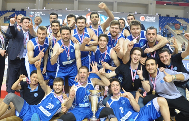 TB3L'de şampiyon Acıbadem Üniversitesi