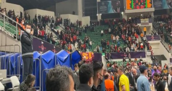TBF, Galatasaray ve Fenerbahçe Beko'ya ceza yağdırdı...