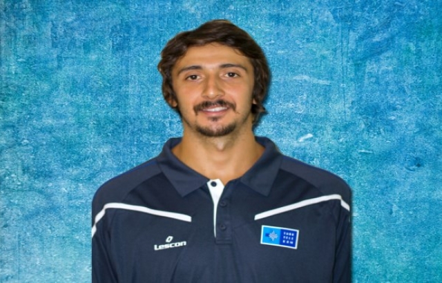 Ted Kolejliler'den iki imza birden