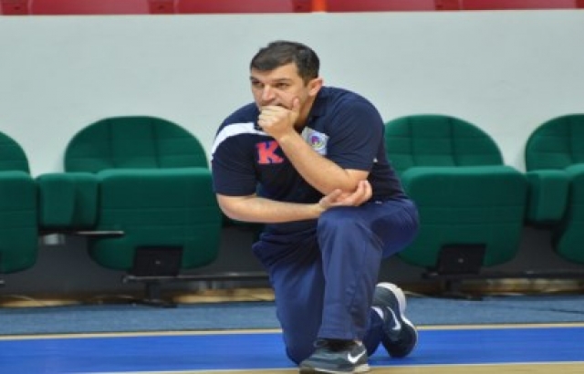 TED KOLEJLİLER'İN ANTRENÖRÜ BELLİ OLDU