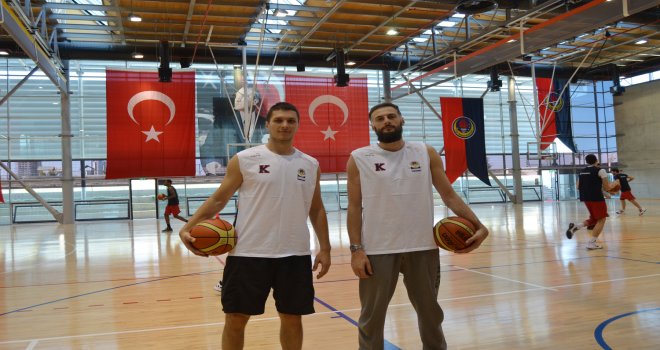 TED'de Sanikidze ve Tomas antrenmanlara başladı