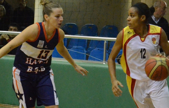 TKBL'de yılın en değerli oyuncusu Lindsey Harding