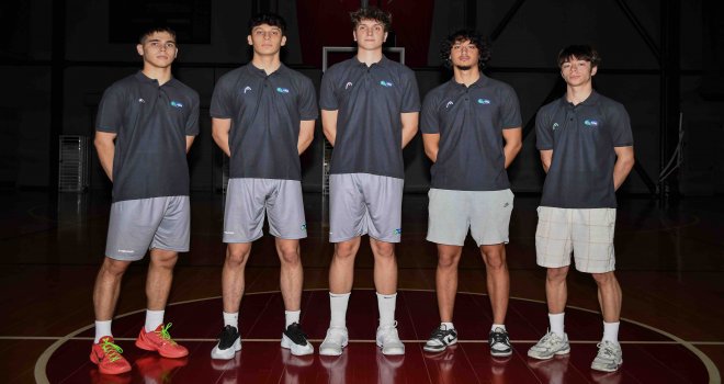 TOFAŞ 5 oyuncusuyla profesyonel sözleşme imzaladı