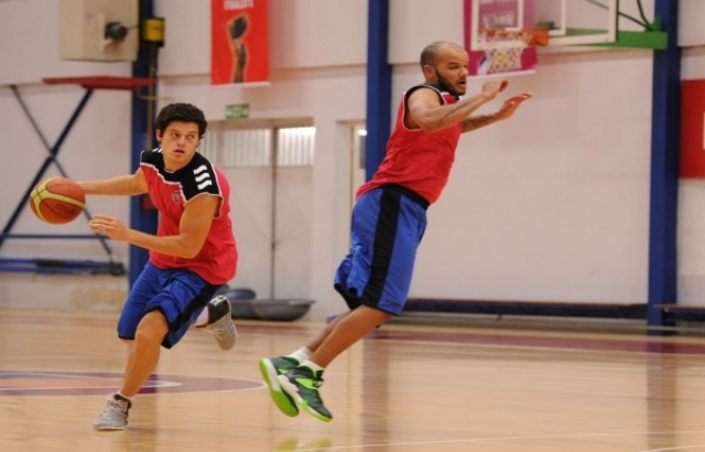 Tofaş, ara vermeden hazırlıklarına devam ediyor